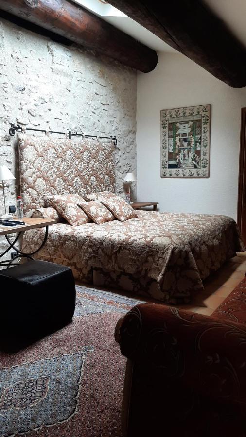 La Tour D'Enguernes Bed & Breakfast Montmeyan Dış mekan fotoğraf